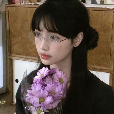少女与海怪